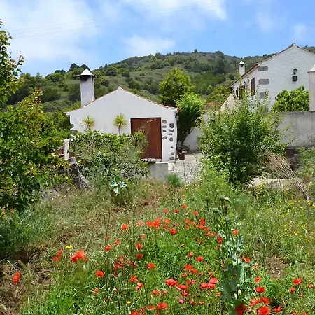 Casa Rural Erjos Country house *