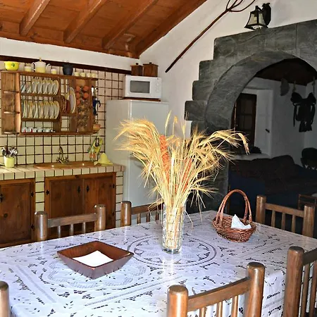Casa Rural Erjos Country house